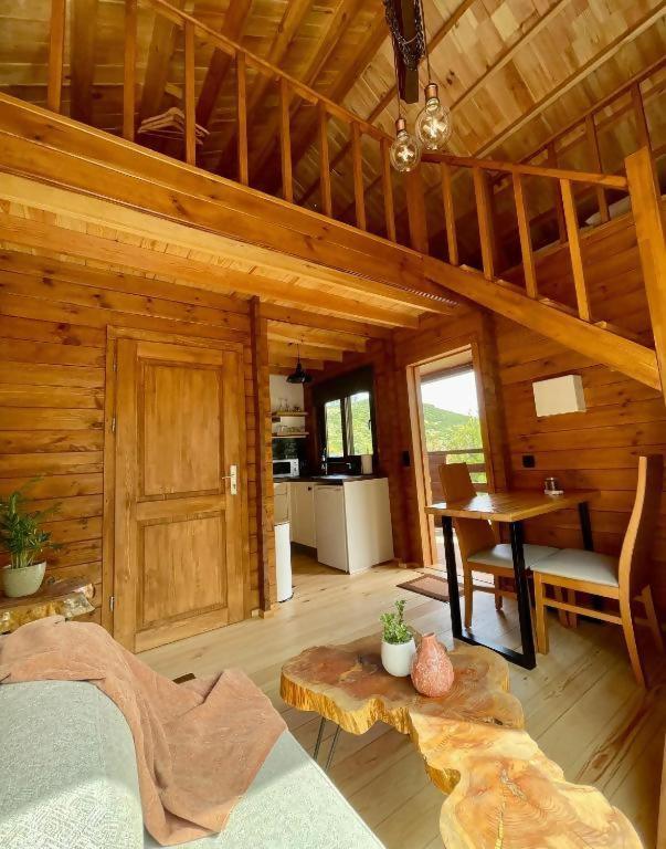 Mountain Eco Shelter 5 Hotel ฟุงชาล ภายนอก รูปภาพ